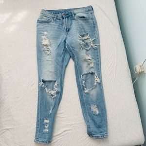 Urban Outfitters boyfriend jeans!